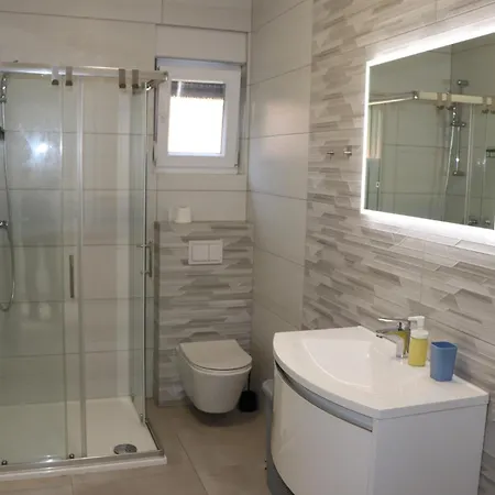 Appartement Gama 1 *
